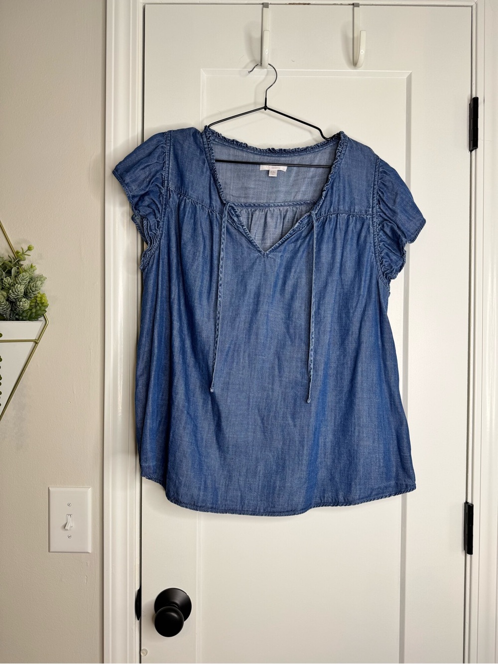 Lauren Conrad Denim Cap Sleeve Top